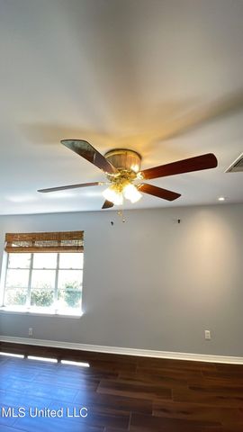 2 Villa Cove Drive, Gulfport, MS 39507