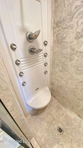 2 Villa Cove Drive, Gulfport, MS 39507