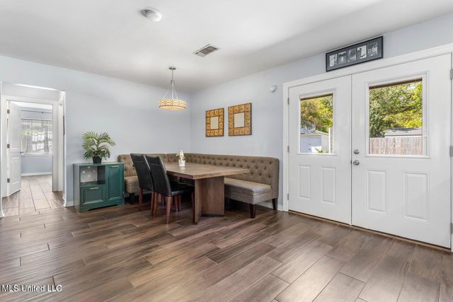 2 Villa Cove Drive, Gulfport, MS 39507