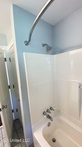 2 Villa Cove Drive, Gulfport, MS 39507