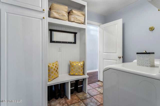 2 Villa Cove Drive, Gulfport, MS 39507