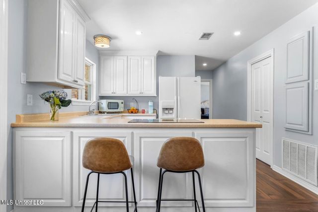 2 Villa Cove Drive, Gulfport, MS 39507