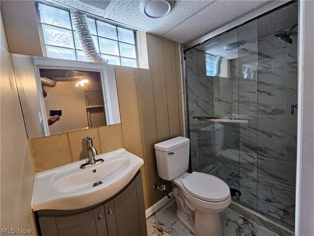 6307 Westlake Avenue, Parma, OH 44129