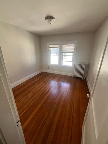 22 Kahler Ave 2, Milton, MA 02186
