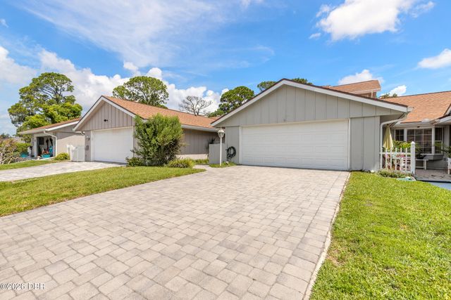 33 Andrea Drive, New Smyrna Beach, FL 32168