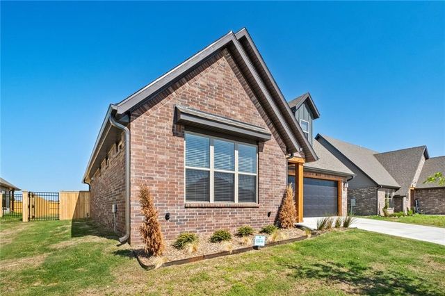 4603 SW Elderwood Street, Bentonville, AR 72713
