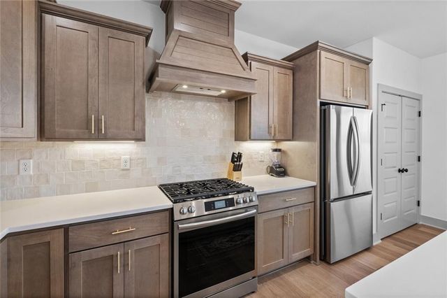 4603 SW Elderwood Street, Bentonville, AR 72713