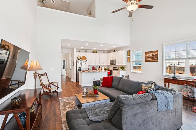 401 Stoneleigh Lane, Moncks Corner, SC 29461