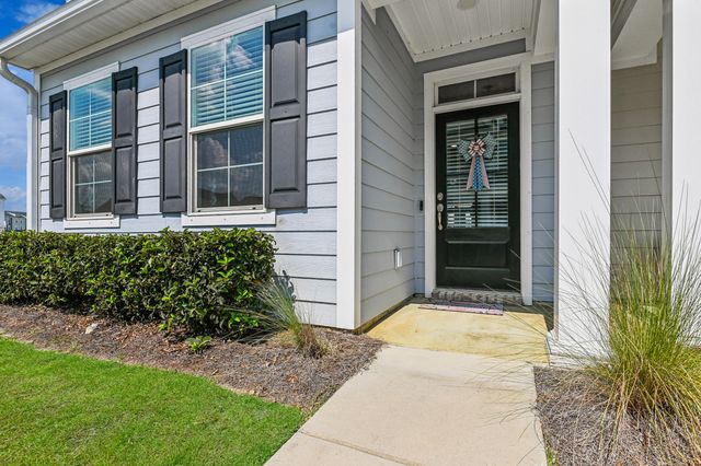 401 Stoneleigh Lane, Moncks Corner, SC 29461