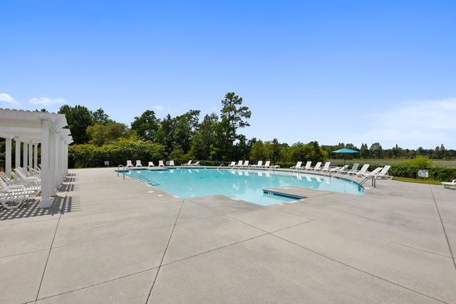 401 Stoneleigh Lane, Moncks Corner, SC 29461