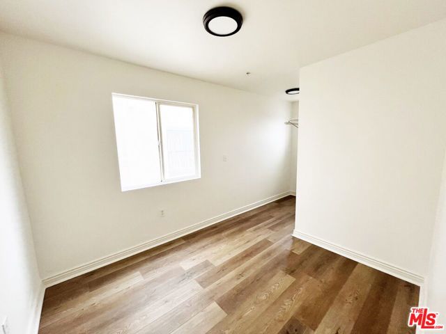 2637 S Manhattan Place 3, Los Angeles, CA 90018