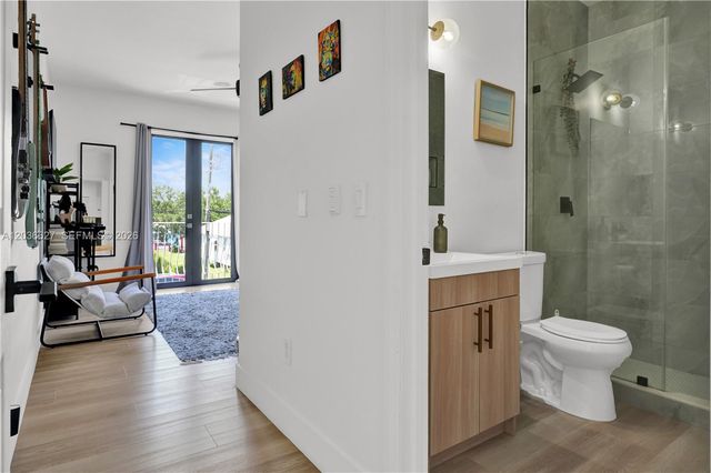 3022 SW 17th Street 3022, Miami, FL 33145