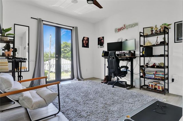 3022 SW 17th Street 3022, Miami, FL 33145