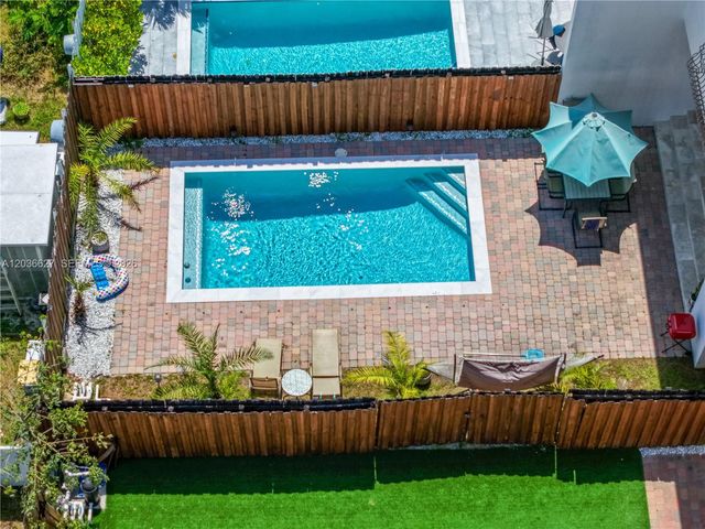 3022 SW 17th Street 3022, Miami, FL 33145