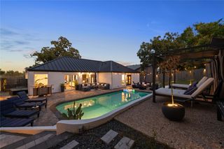 7402 Sevilla DR, Austin, TX 78752