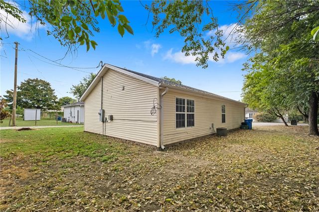 222 E 13th Street, Fayetteville, AR 72701