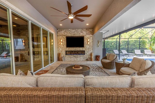 4042 WOODLAND RETREAT BOULEVARD, New Port Richey, FL 34655
