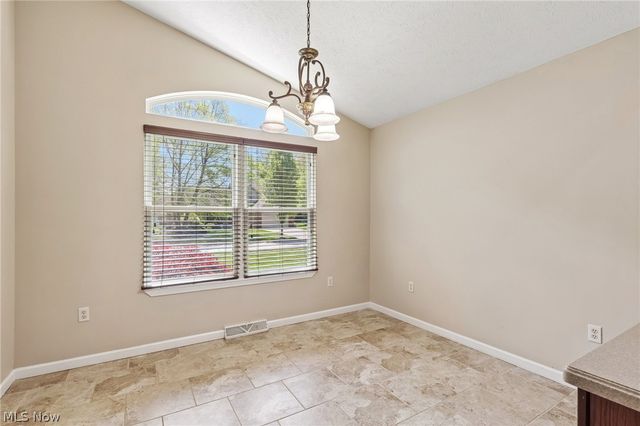 4377 Stonegate Drive, Ashtabula, OH 44004