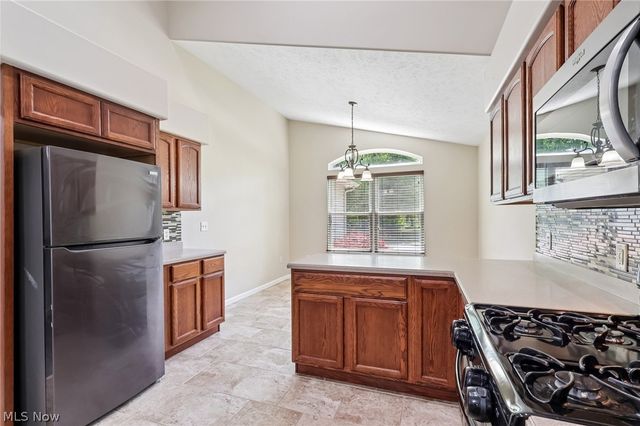 4377 Stonegate Drive, Ashtabula, OH 44004