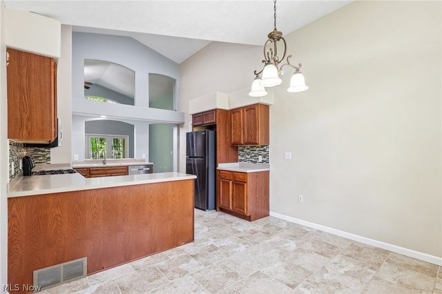 4377 Stonegate Drive, Ashtabula, OH 44004