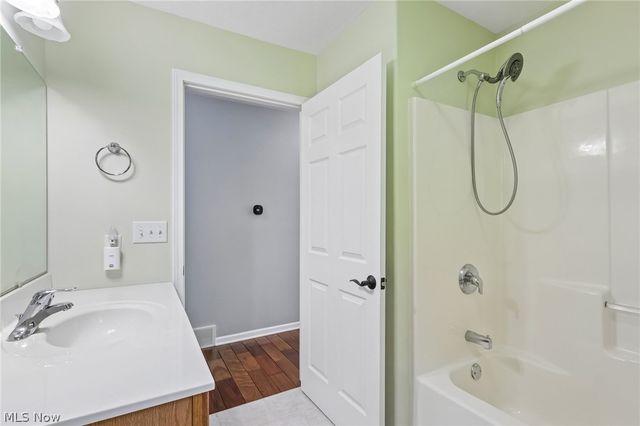 4377 Stonegate Drive, Ashtabula, OH 44004