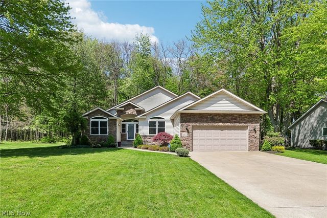 4377 Stonegate Drive, Ashtabula, OH 44004