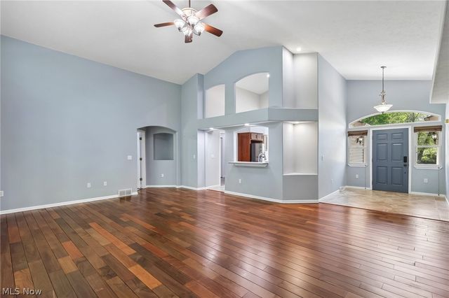 4377 Stonegate Drive, Ashtabula, OH 44004