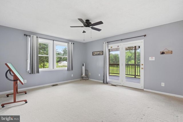 153 TOTTEN LN, Front Royal, VA 22630
