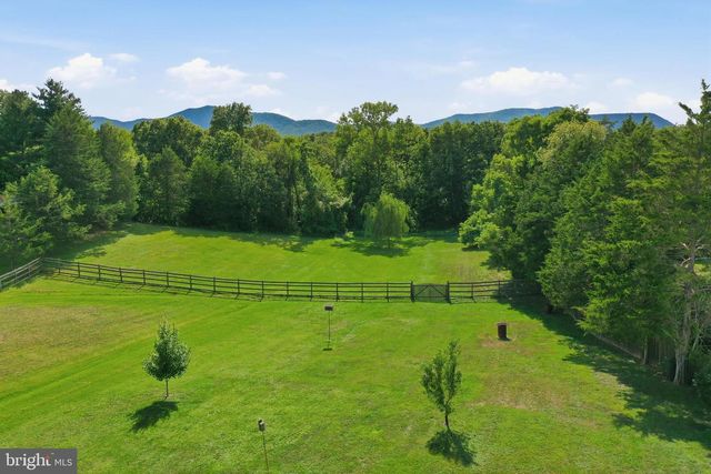 153 TOTTEN LN, Front Royal, VA 22630
