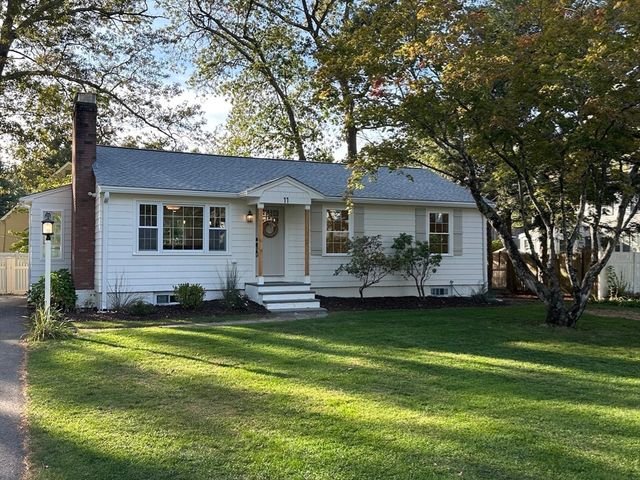 11 Great Lake Dr, Sudbury, MA 01776