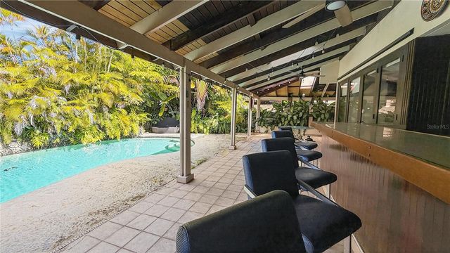 1 ESTANCIAS DE SAN FERNANDO, Carolina, PR 00985