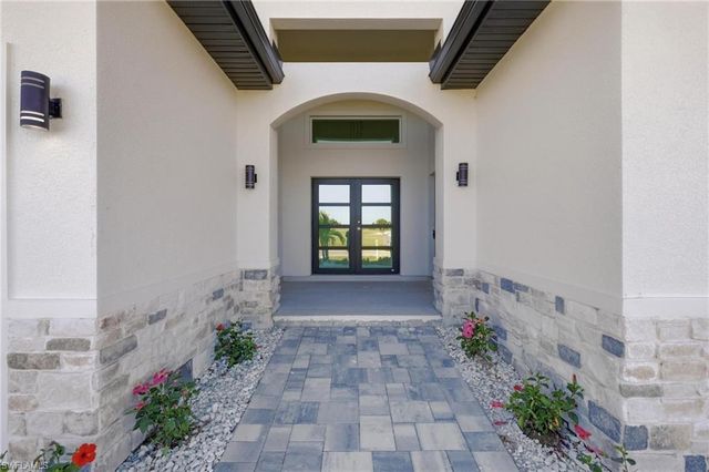 23 Wren DR, Placida, FL 33946