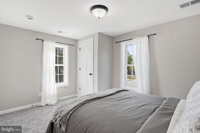 346 CLOUD ST, Front Royal, VA 22630