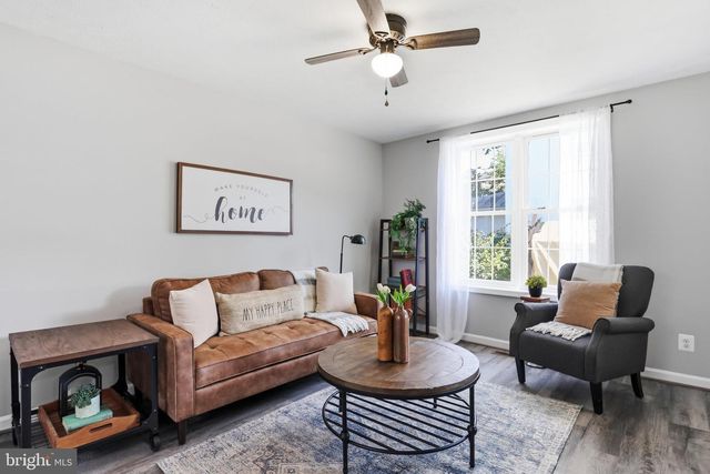 346 CLOUD ST, Front Royal, VA 22630