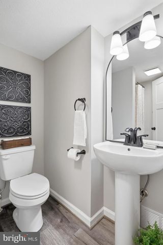 346 CLOUD ST, Front Royal, VA 22630