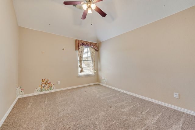 2467 Harbour Drive, Grand Prairie, TX 75054