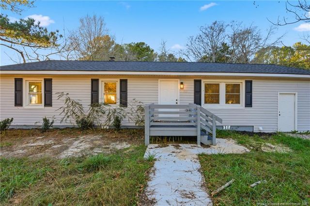 190 Payton Place Road, Lumber Bridge, NC 28357