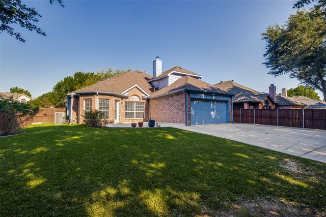 1908 Tophill Drive, Flower Mound, TX 75022
