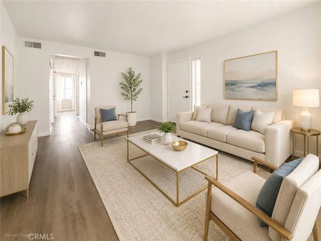 27979 Sarabande Lane 247, Canyon Country, CA 91387