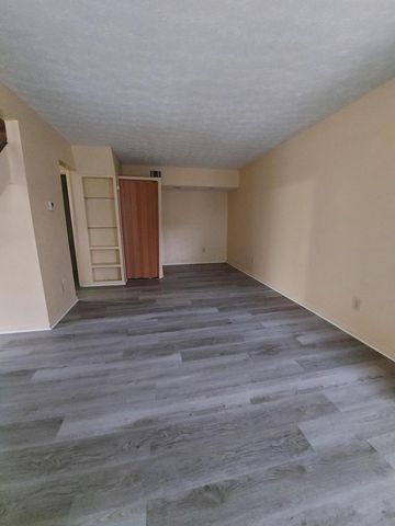 2450 Winding Hills Court, Columbus, OH 43224