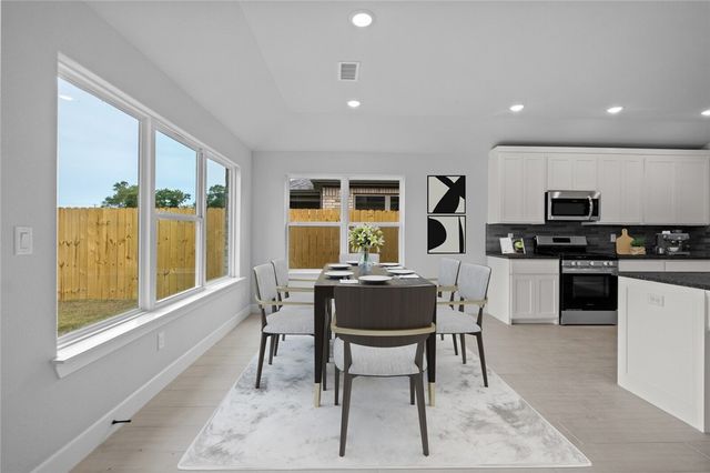 6401 NW Harley Street, Bentonville, AR 72713