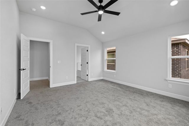 6401 NW Harley Street, Bentonville, AR 72713