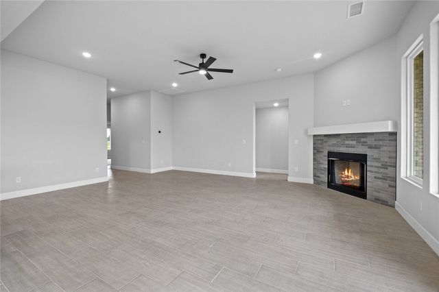 6401 NW Harley Street, Bentonville, AR 72713