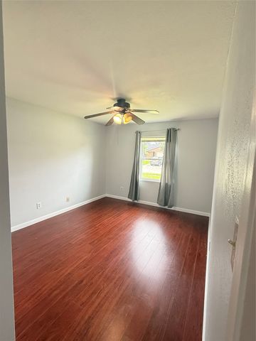 5512 Rutledge Drive, The Colony, TX 75056