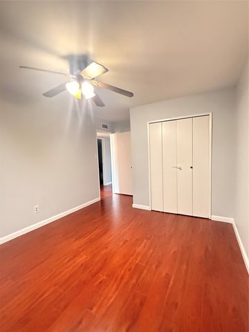 5512 Rutledge Drive, The Colony, TX 75056
