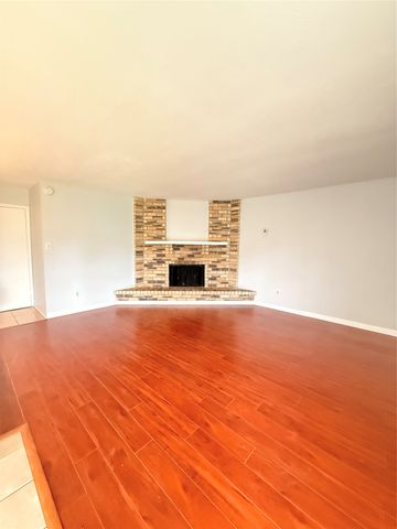 5512 Rutledge Drive, The Colony, TX 75056