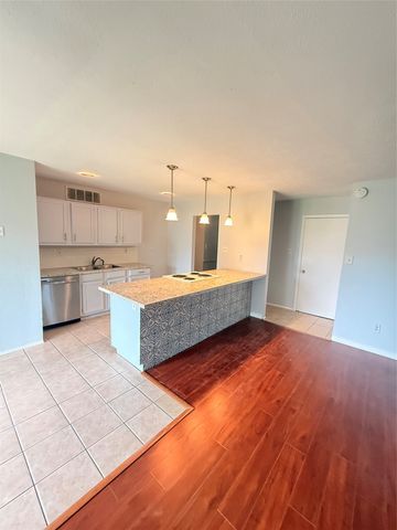 5512 Rutledge Drive, The Colony, TX 75056