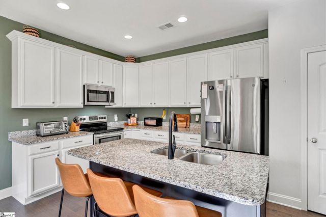 111 Lincoln Hill Road, Taylors, SC 29687