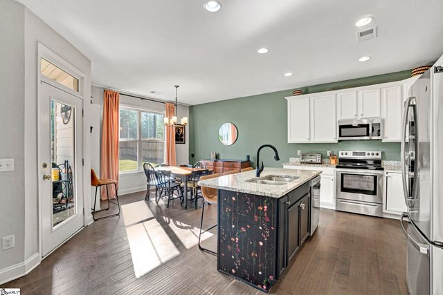 111 Lincoln Hill Road, Taylors, SC 29687