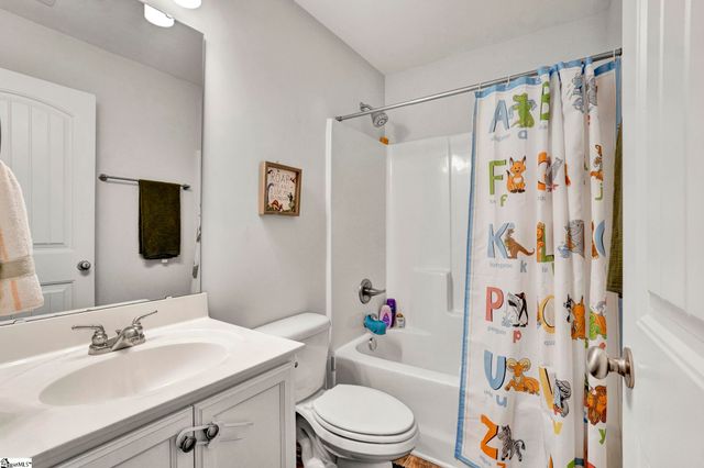 111 Lincoln Hill Road, Taylors, SC 29687